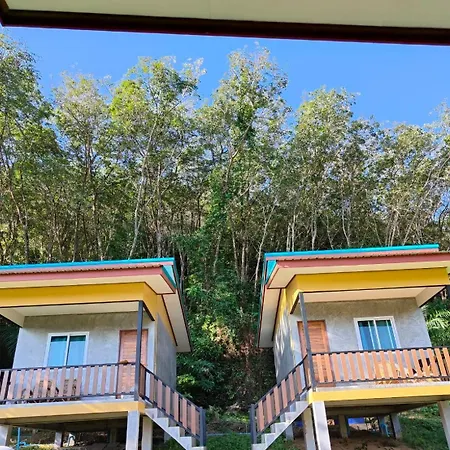 Baanchomjan Kohyaoyai Apartment Ban Nai Wat Exterior photo